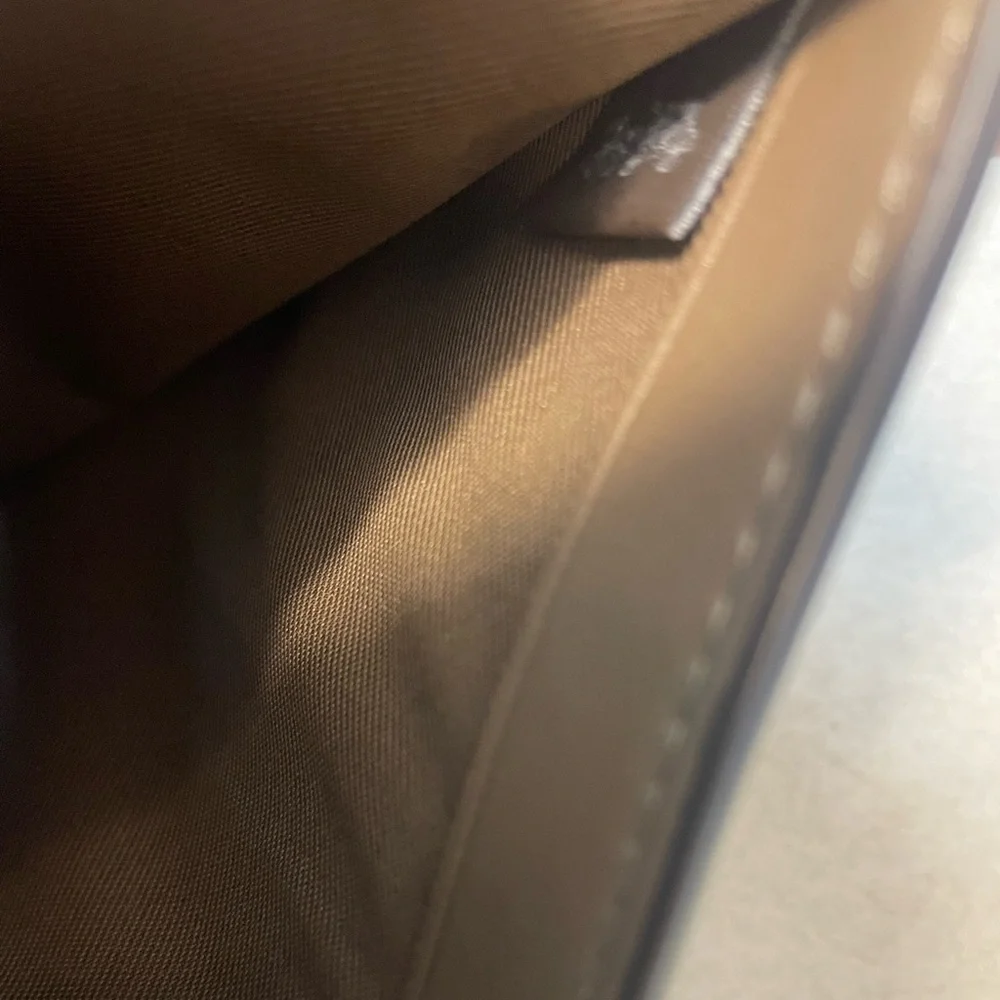 Coach 🤎🩶 medium corner zip Wallet Dark Stone leather NWOT - Picture 7 of 16